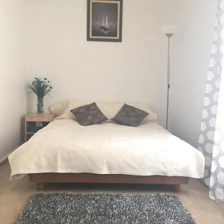 Apartment Charming Place Saint Germain